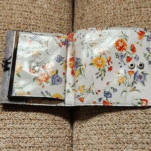 Patricia Nash wallet